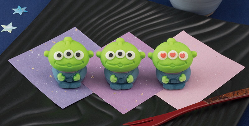 セブンイレブンに走れ 今度の 食べマス はトイ ストーリーのエイリアン