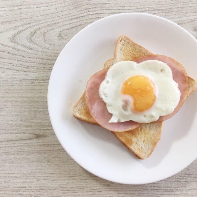 セリア ふきだし型の目玉焼きが作れるシリコン型が可愛くて便利