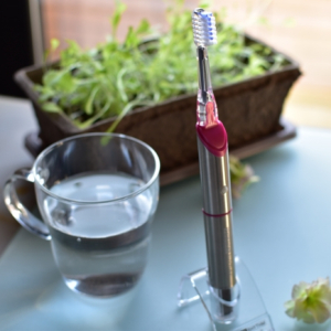 【歯科医が教える】電動歯ブラシの正しい使い方、本当に知ってる？
