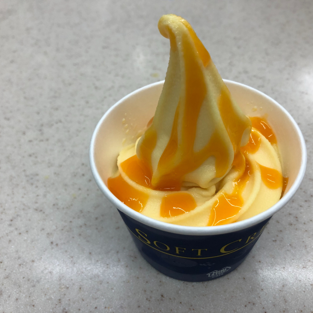  【ミニストップ】沖縄パイン&マンゴー味のソフトクリームが登場！まさにトロピカルな味☆ 