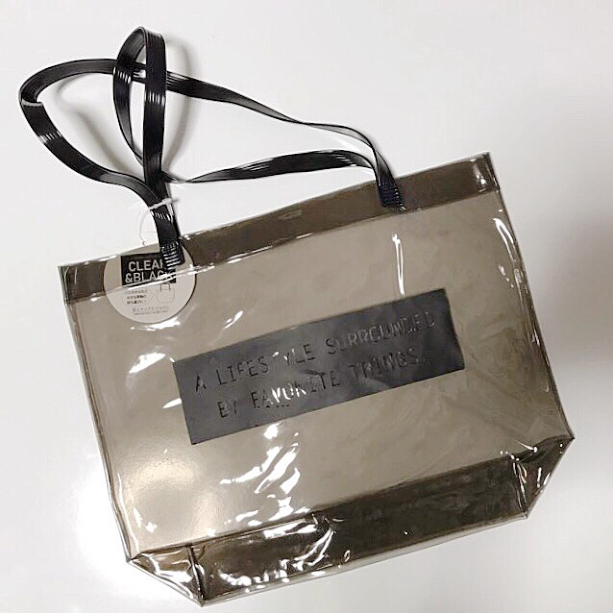  【キャンドゥ】の「クリアトートバッグ」が100円なのに優秀すぎる！夏のサブバッグにおすすめです♡ 