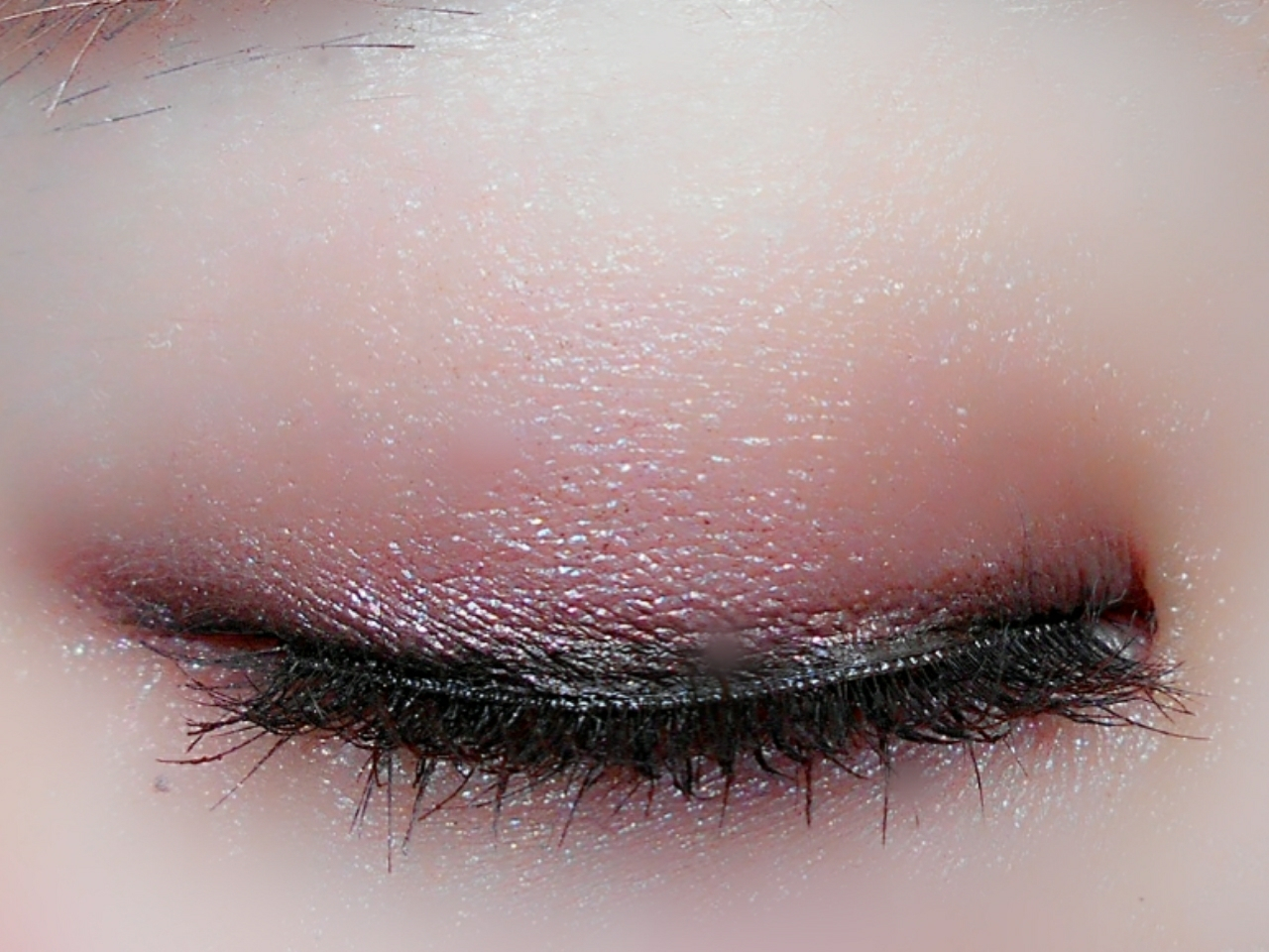 キャンメイク新作 ジュエリーシャドウベールの新色 04アクアシュガー が透明感抜群で可愛すぎる