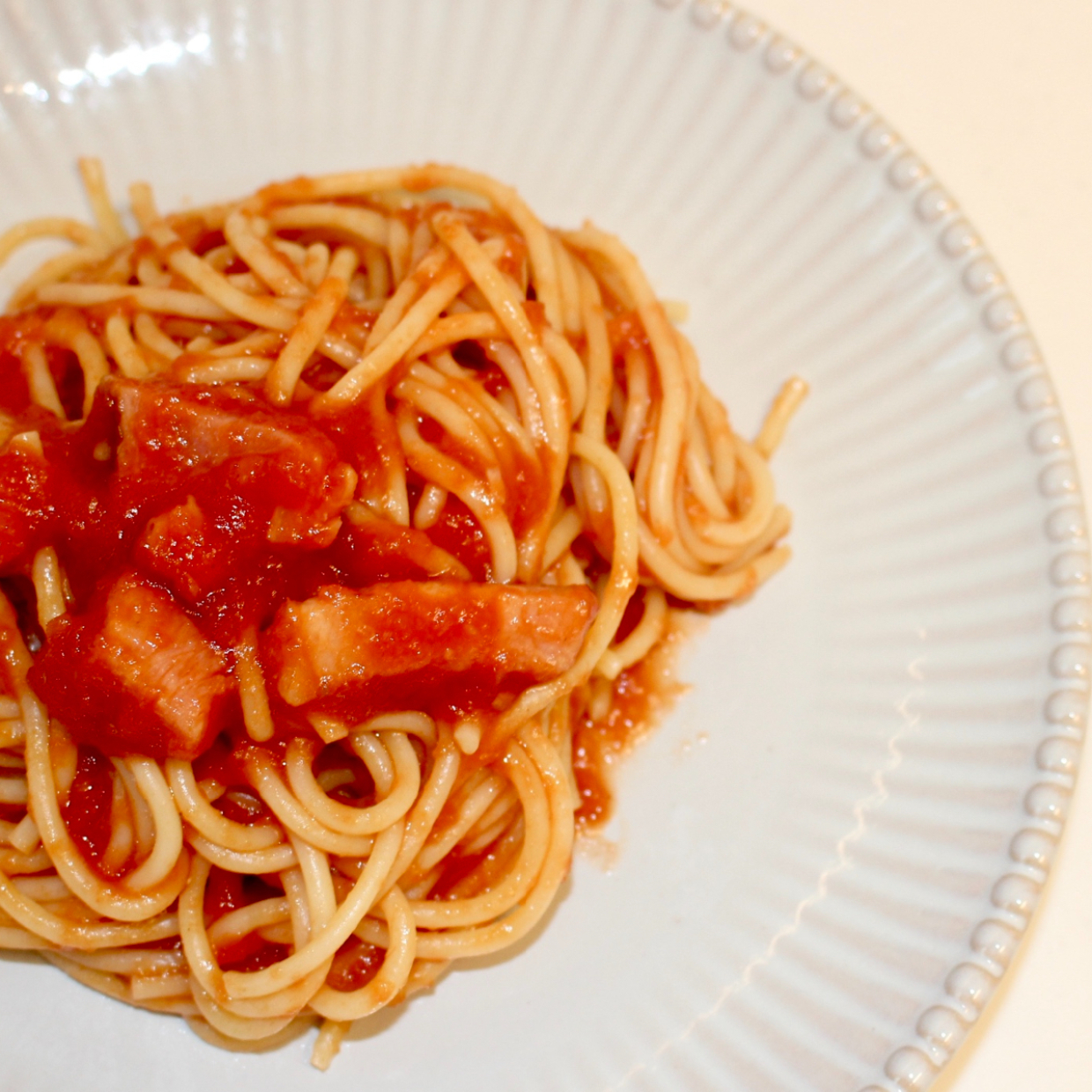  【料理上手の裏側】まるで昭和な喫茶店の味！「トマトスパゲティ」がトマト一直線なウマさで悶絶級 