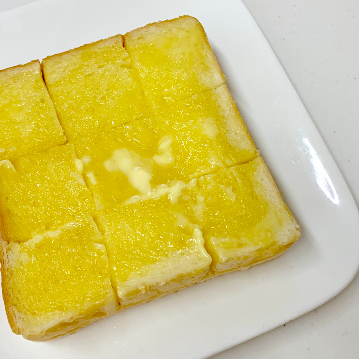  【家事ヤロウレシピ作ってみた】ワンランク上な「王道バタートースト」＆やみつきになる「悪魔のトースト」 