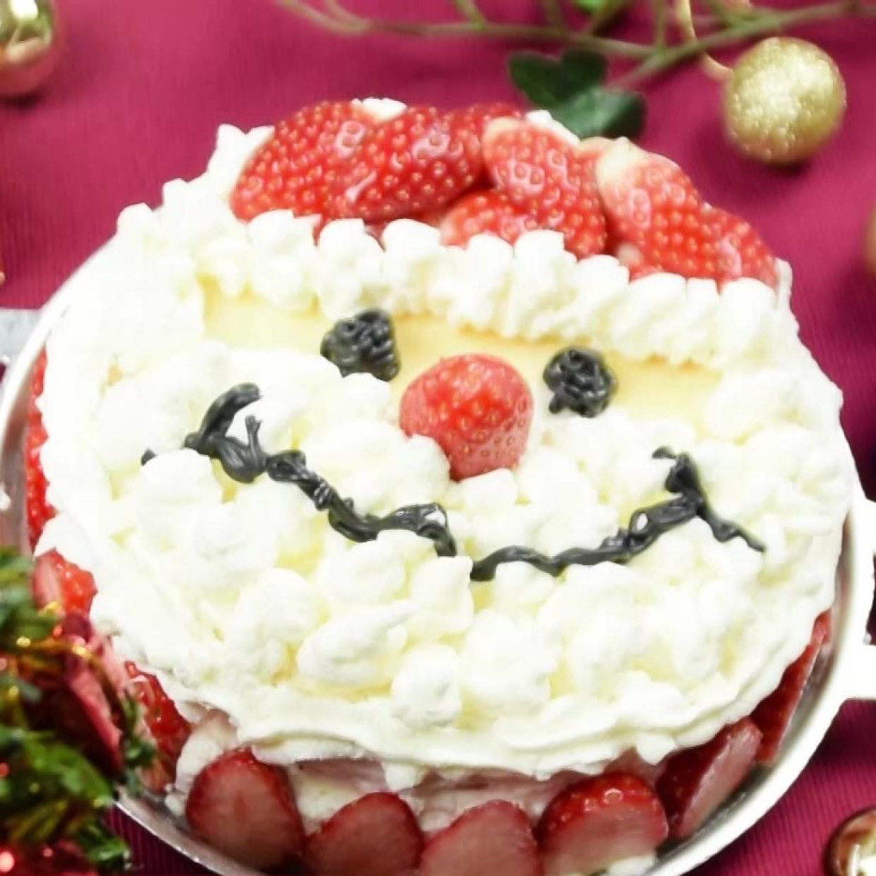 クリスマスケーキは子どもが喜ぶ サンタデコレーション がおすすめ 詳細な作り方の動画付き 2ページ目