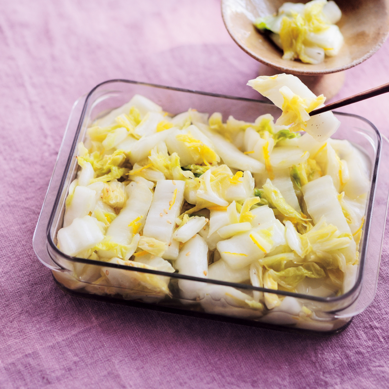  【冬野菜で作り置き】「白菜」はシンプルにゆず風味の”マリネ”が正解！アレンジの餃子レシピも 