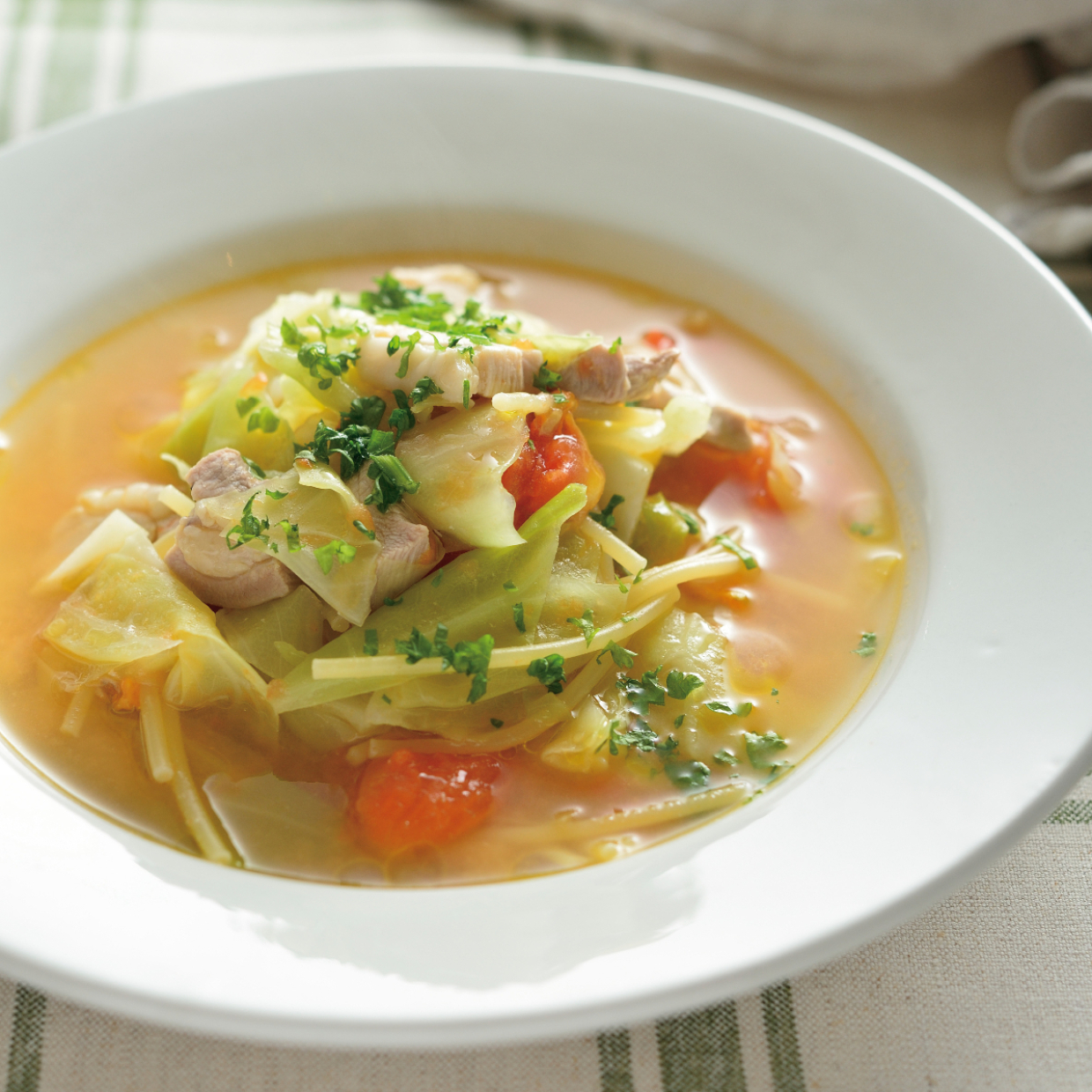  【料理の裏ワザ】「鍋キューブ」でスープパスタが簡単！サッと煮るだけでこっくり奥深～いスープの味わい 