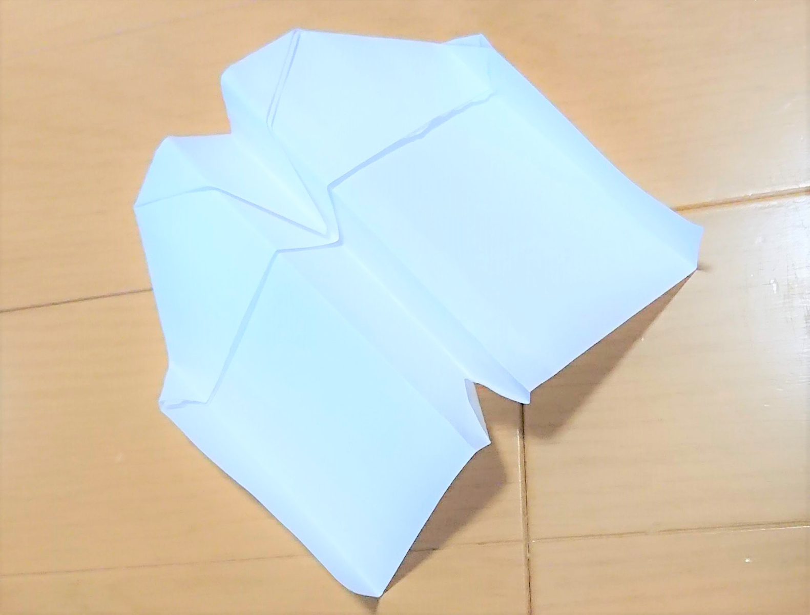 折り紙 飛ぶ 紙 よく 飛行機