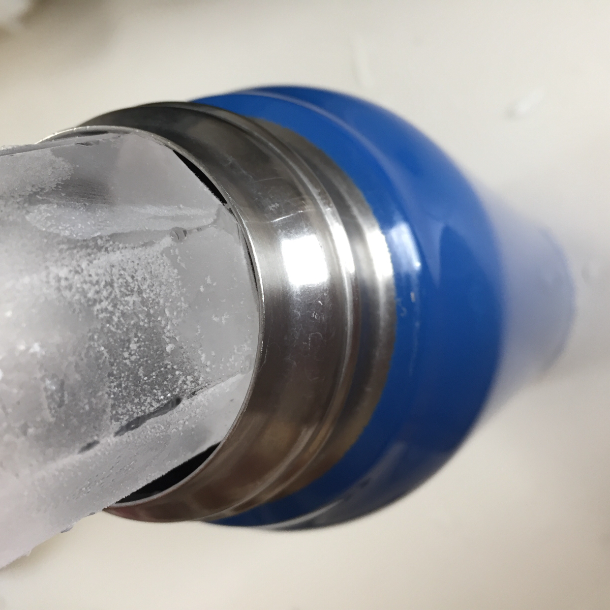 氷作りに追われている方に マイボトル ペットボトル用など用途別 100均 の氷作りグッズ3選