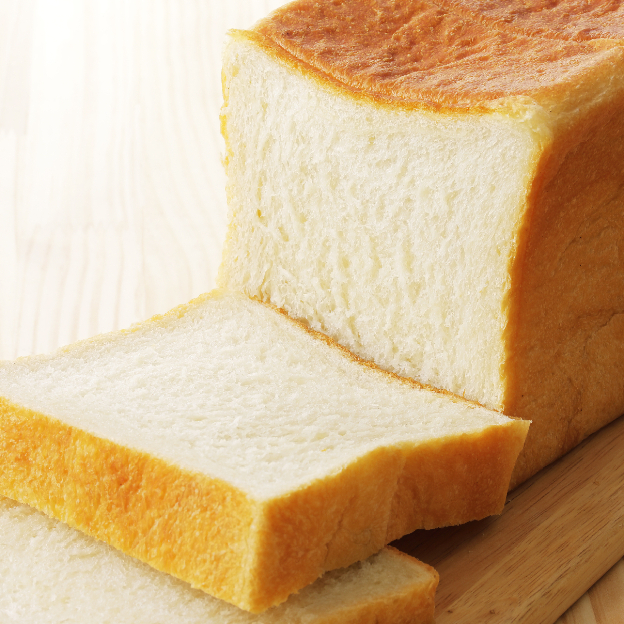  食パンはアレンジ次第でおいしさ無限！定番トーストからスイーツにもなる食パンアレンジ5選 