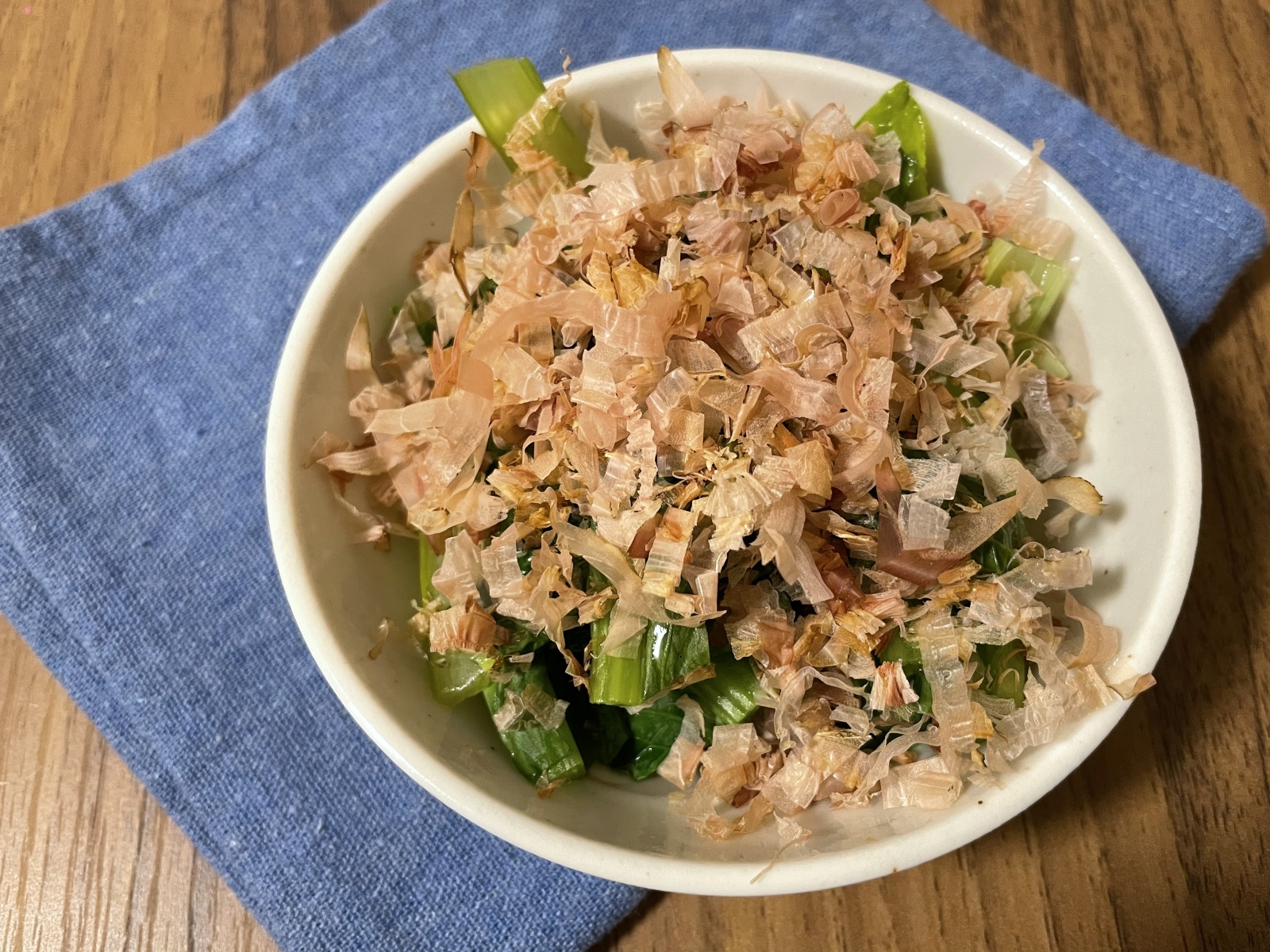 ５分でもう１品 小松菜 レンジで作る簡単副菜レシピ3選 作り置きやお弁当にも