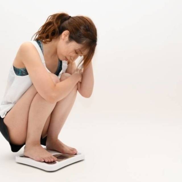  なぜか太るアラフォー女子必見！－5キロのお腹やせダイエットを薬剤師が解説 