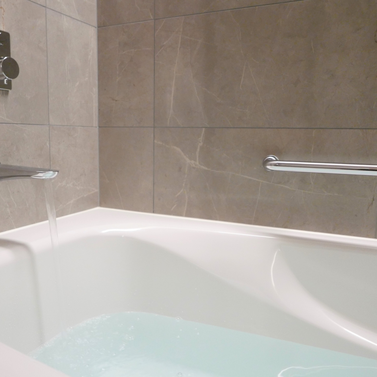  冬の入浴時に気をつけたいヒートショック！お風呂上がりの寒さを防ぐ3つのアイテム 