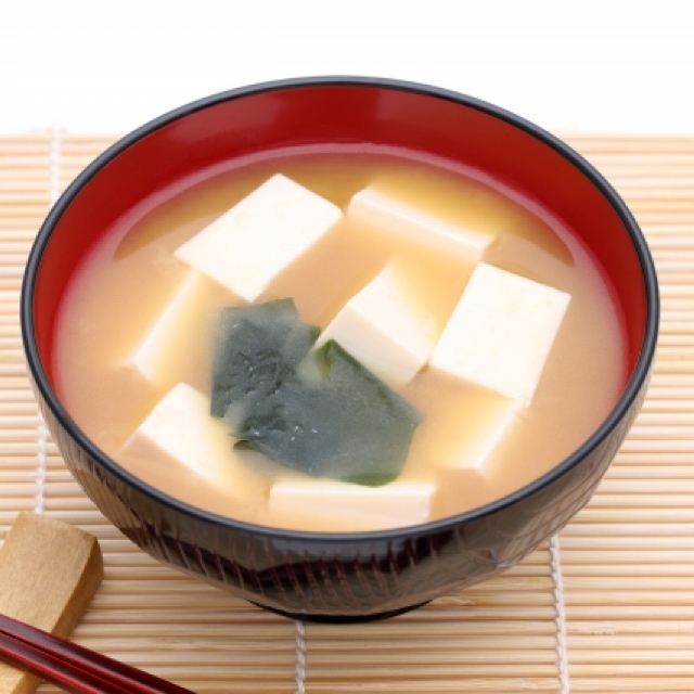 豆腐の味噌汁イメージ写真