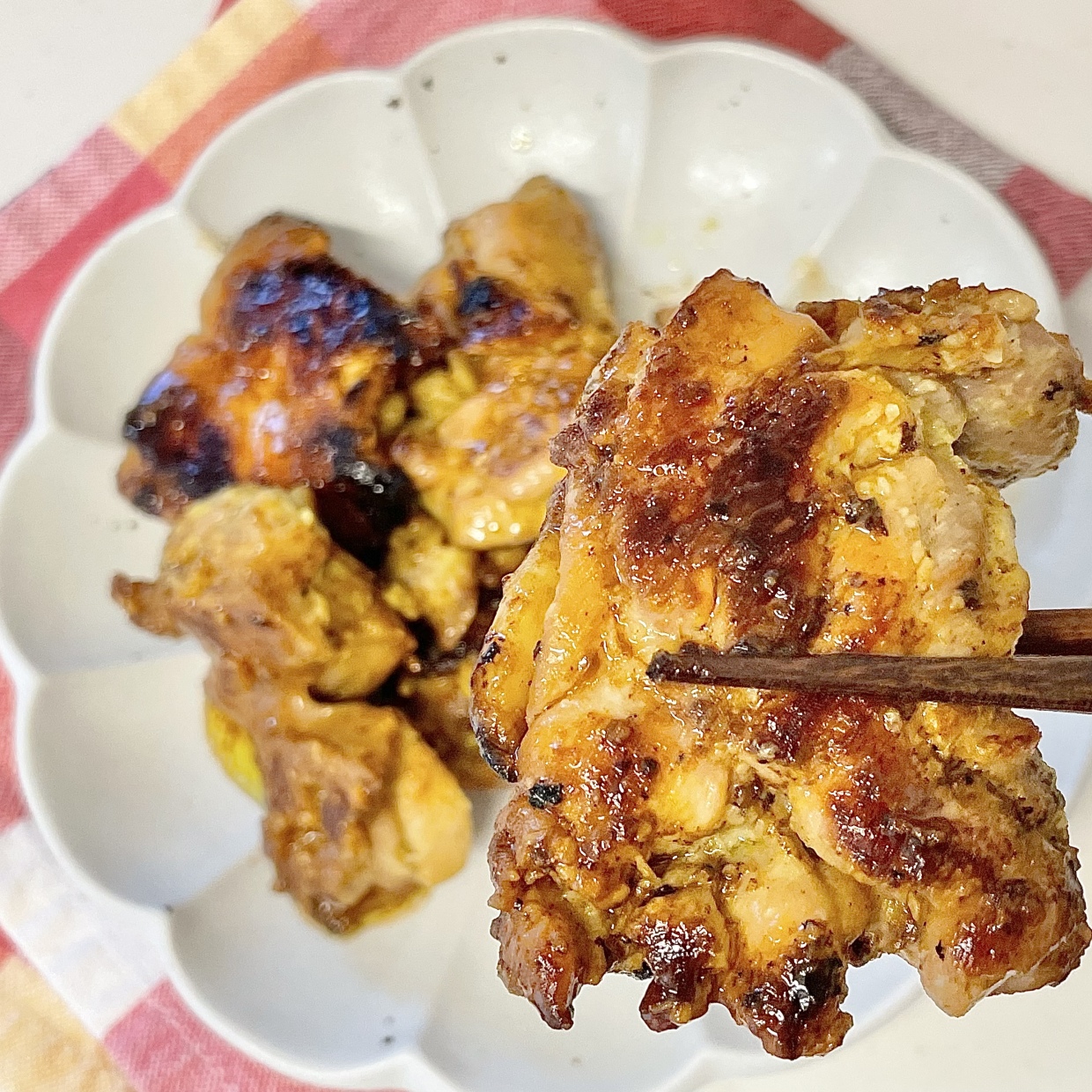 朝 肉と調味料を入れて漬けておくだけ 帰って焼くだけの子どもも喜ぶ カレー味噌マヨチキン