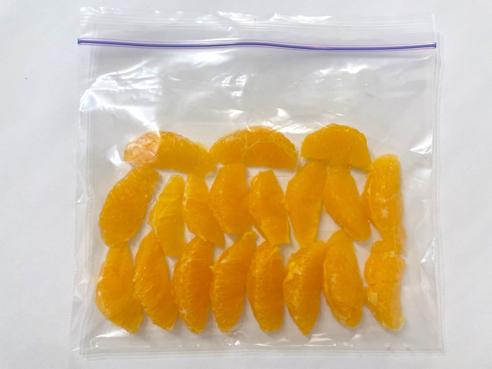 オレンジの冷凍保存方法「果肉だけで」