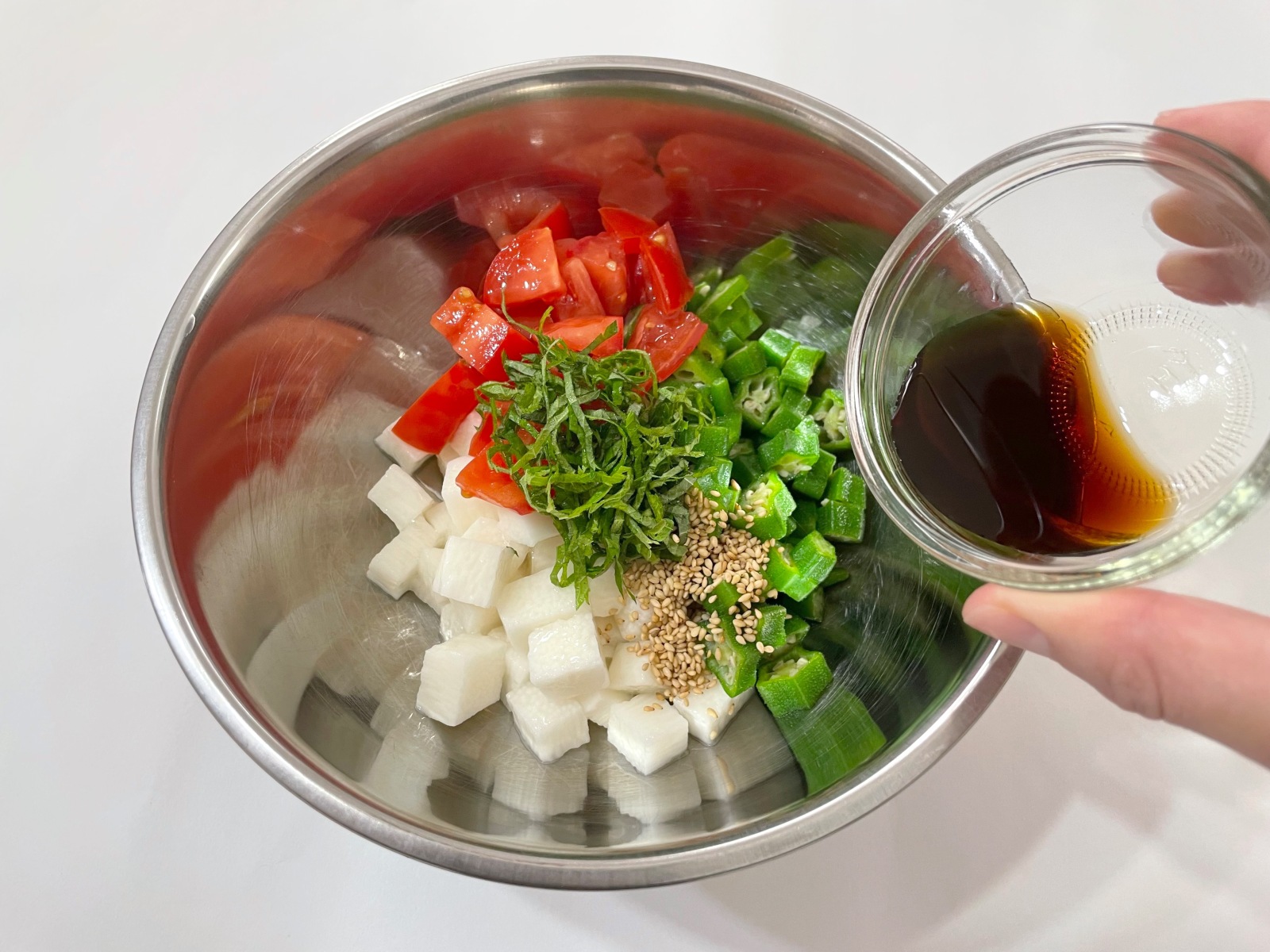 「オクラ」はやっぱりサラダがおいしい！暑い日にぴったり“オクラと長芋のネバシャキサラダ”レシピ