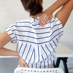 ガチガチ背中をほぐす！肩こり・腰痛の悩みを解消「背中やわらかストレッチ」