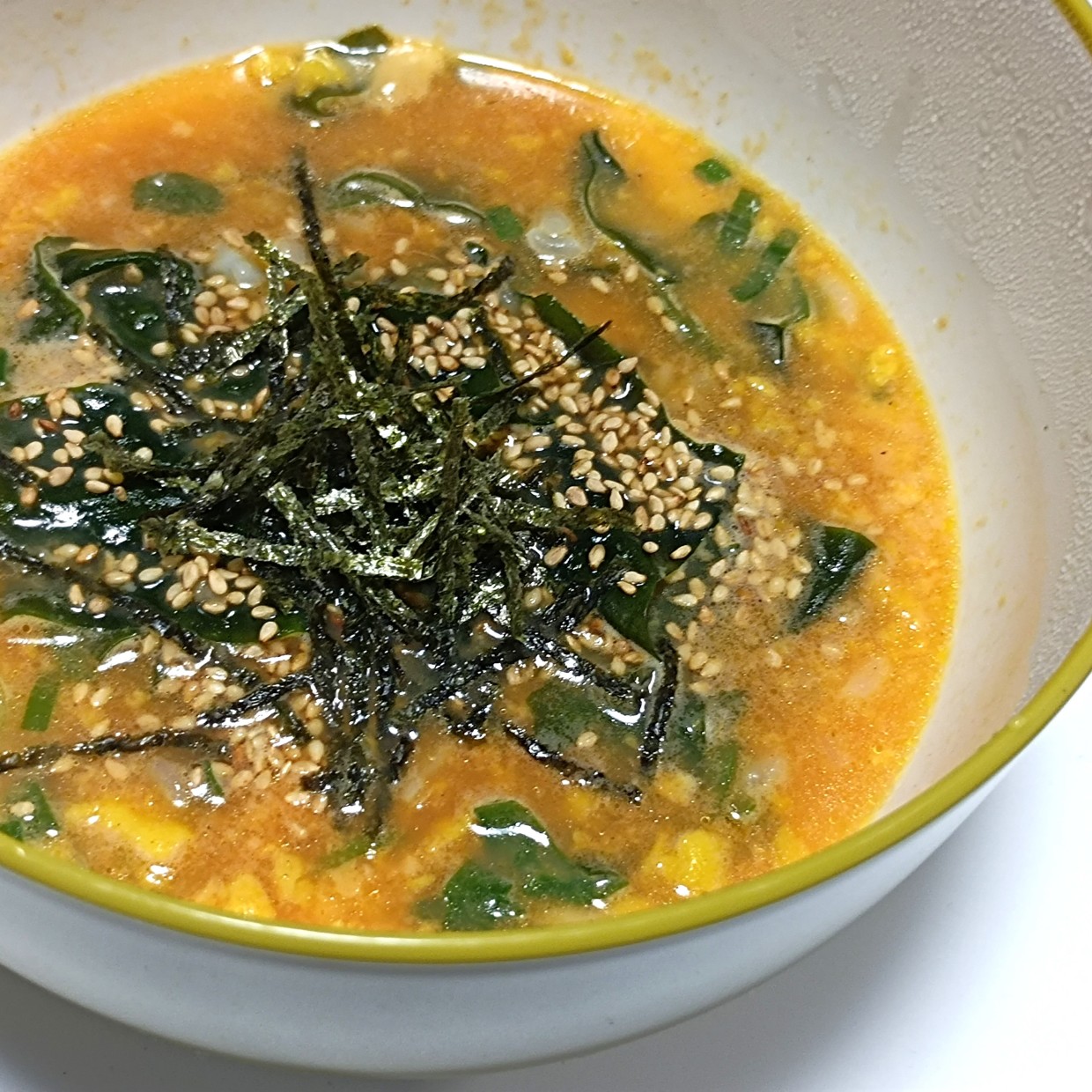  料理したくない日におすすめ！「冷凍チャーハン」でつくる満腹“韓国風のスープクッパ”レシピ 