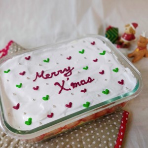 材料をのせて重ねるだけだから簡単！韓国風デザインの「ハート柄のクリスマススコップケーキ」レシピ