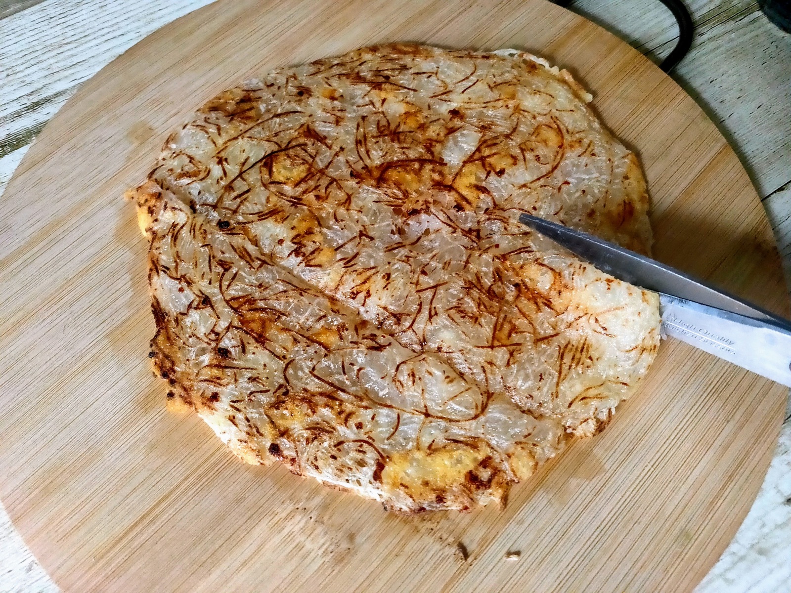 刺身のツマで作る大根チーズチヂミ