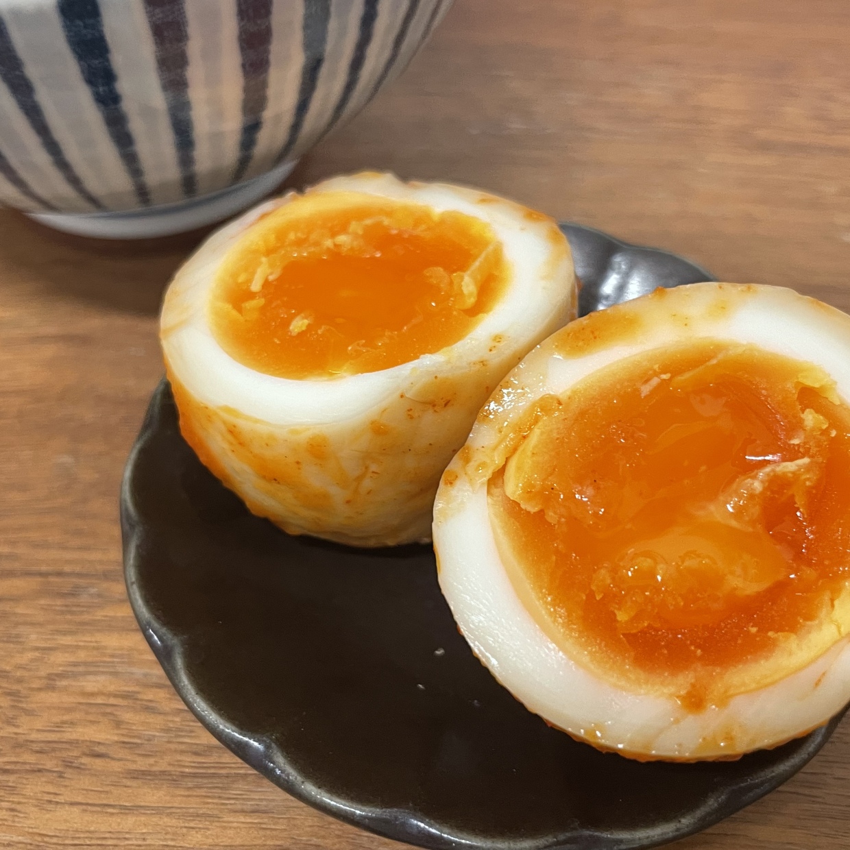  韓国風ピリ辛味付け卵 