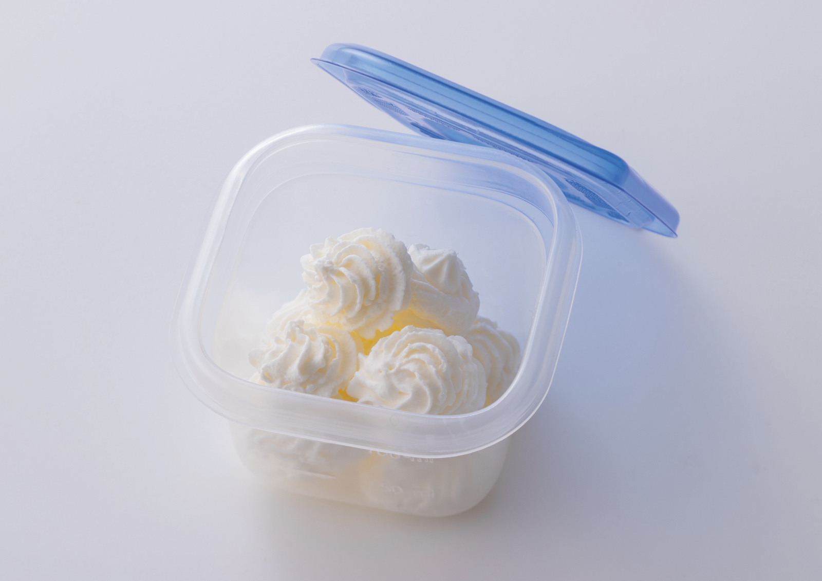 ホイップクリームの冷凍方法