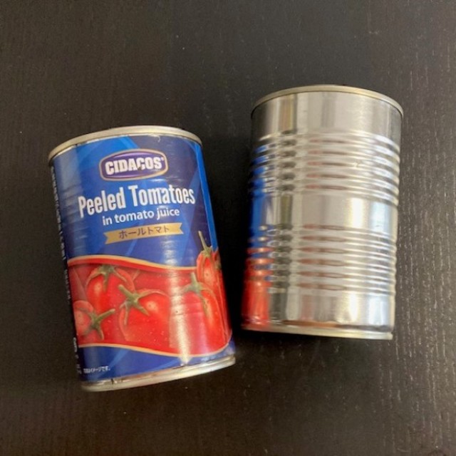  「使い終わったトマト缶」捨てたら損！ひと工夫で“便利なオシャレグッズ”に変わる 