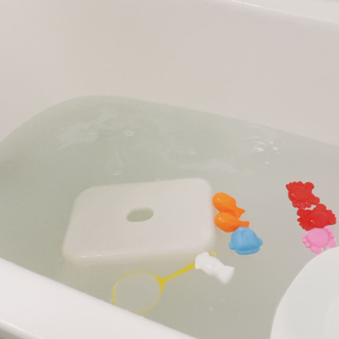  お風呂の「イスや洗面器」の“水垢・ぬめり”をこすらず落とす！ほったらかし掃除術 