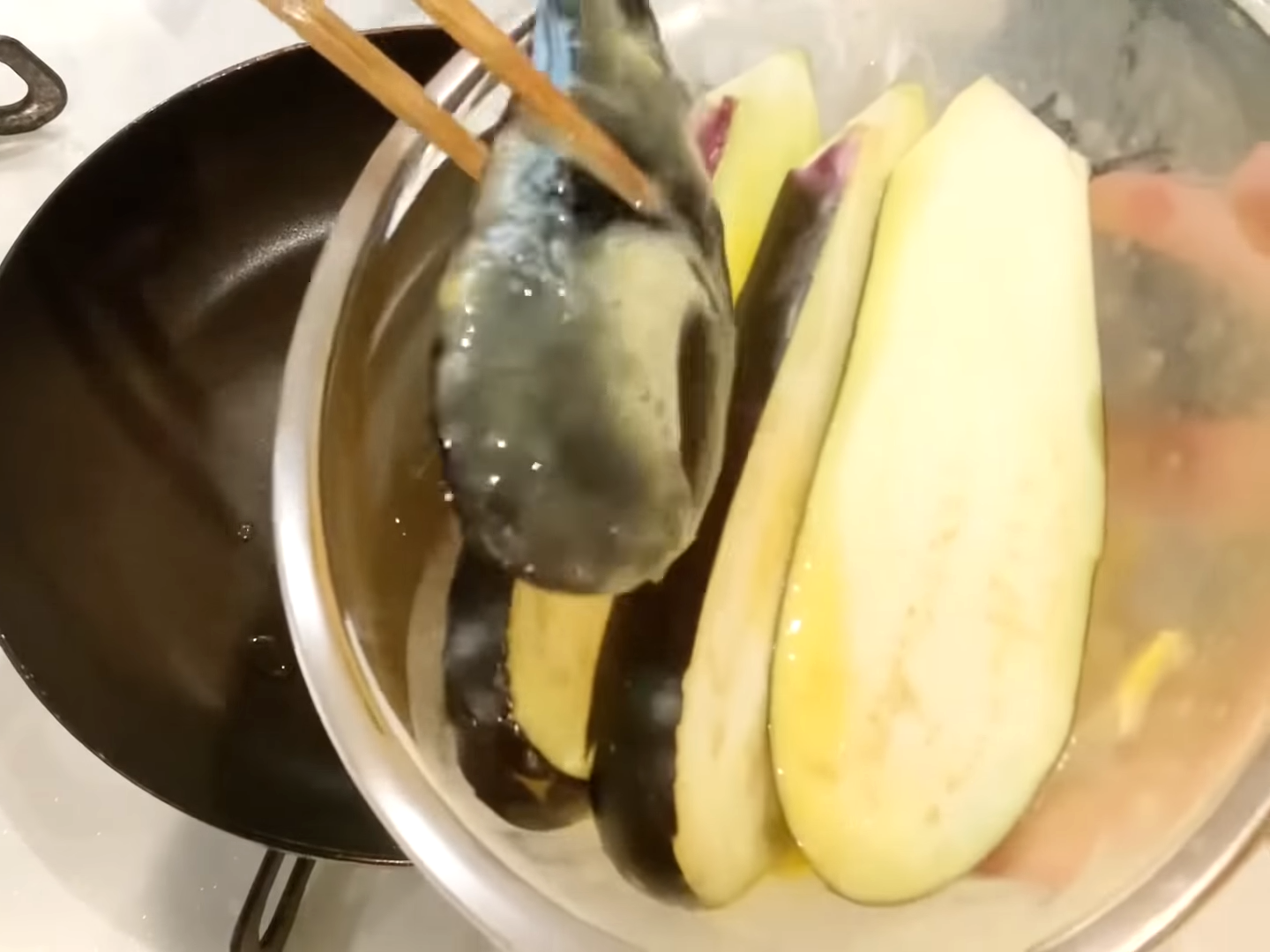 「なす」を水にさらすのはNGだった。栄養を逃さない“なすのおいしい食べ方”