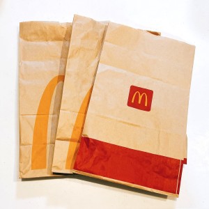 「マクドナルドの紙袋」捨てたら損！月の食費2万円台の節約主婦がしている“３つの活用術”