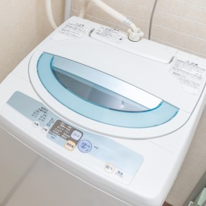 「洗濯機」揺れるし音がするけど大丈夫…？洗濯機から聞こえる“大きな音”の改善法