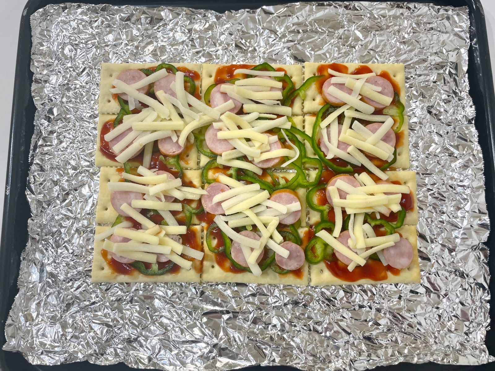 「クラッカーピザ」作り方2