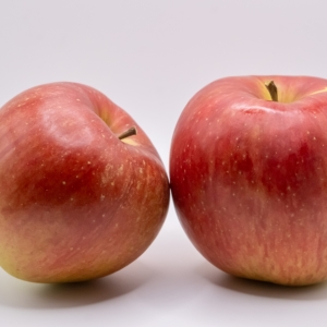甘さが増してもっとおいしく食べられる！りんごの“変色を止める調味料”とは