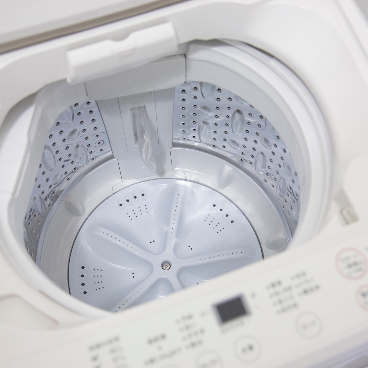  電気代の節約につながる「洗濯機の節電習慣３つ」“いつでも自動コースで洗う”はNG！ 