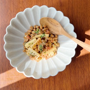 「納豆」にいれると腸がよろこぶ“食物繊維たっぷりな春の食材”とは？