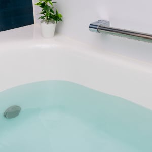 お風呂の入り方で変わる。光熱費の節約につながる「入浴の節電・節ガス習慣」