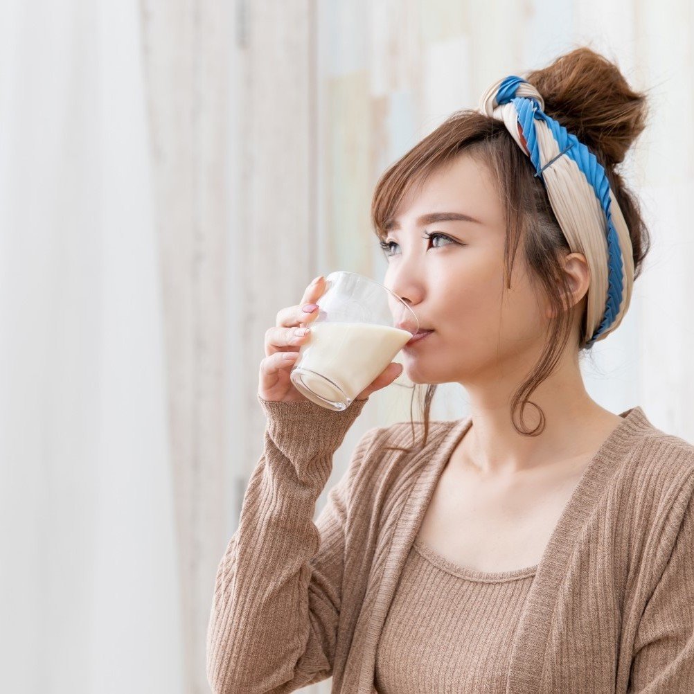 知らなかった…。“牛乳”といっしょに食べるのを避けるべき【NGな食べ合わせ５つ】 