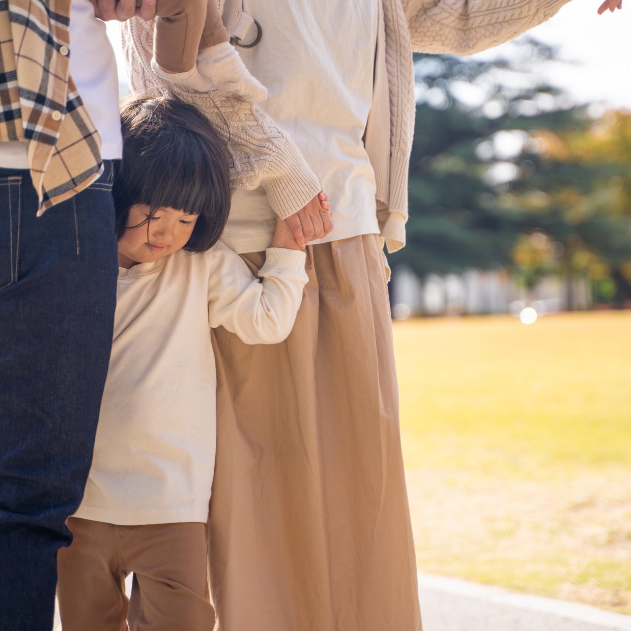 うちの子は引っ込み思案だけど大丈夫…？「内向的なわが子が心配な親」が知っておきたい“大切なこと”