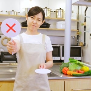 「食費が少ない人」がやらない“チリツモすぎる節約”【5人家族・月の食費2万円台の達人に学ぶ】