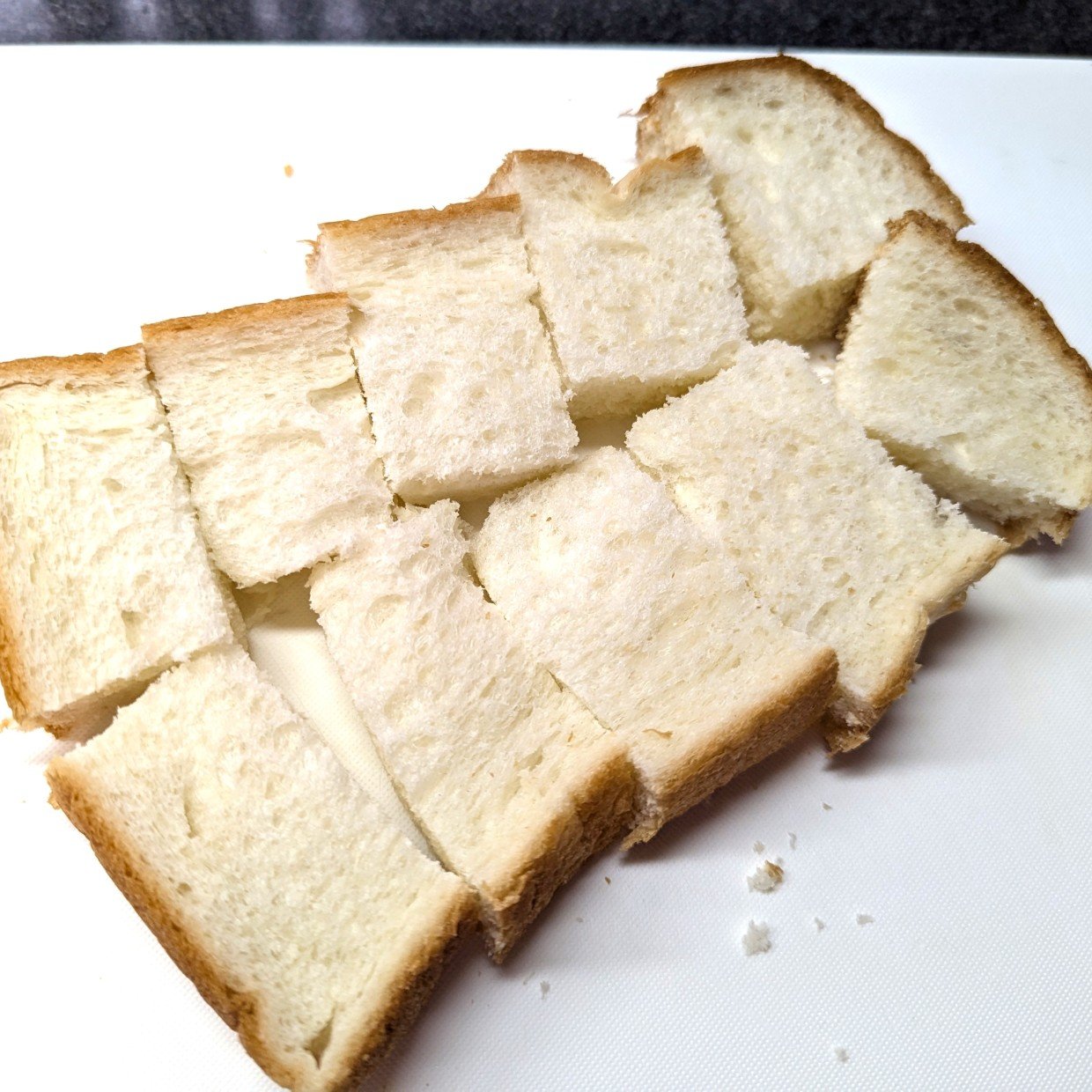  余った「パサパサ食パン」捨てたら損！夏休み中の“子どもも喜ぶおやつ”に変わる！ 