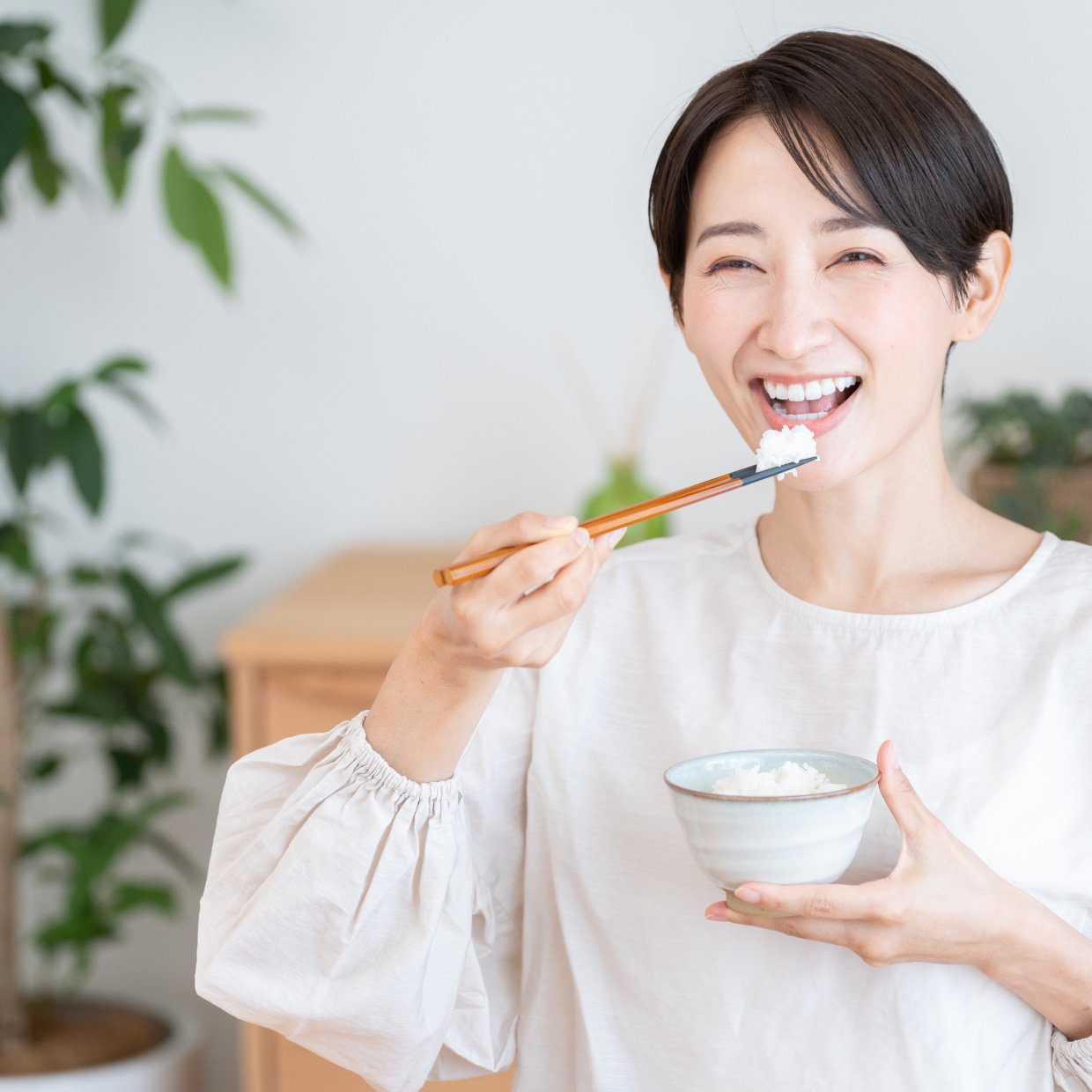  「腸」の調子を整える“３つの夕食の摂り方”「胃腸に負担かけてた…」「睡眠に影響する」 