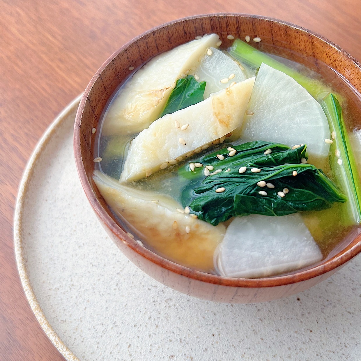  「みそ汁」一杯で大満足！秋の花粉対策に食べたい“ビタミンCが豊富な旬の野菜”とは？ 