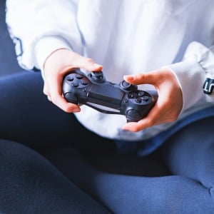 ゲームに執着するわが子…。子どもが「ルールを守れない」3つの理由