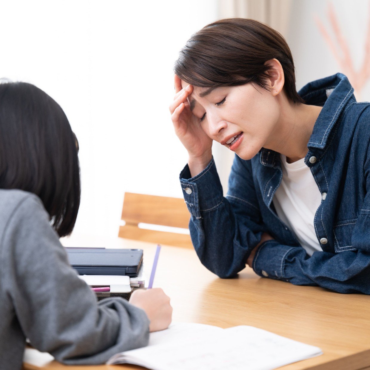  また子どもに冷たく当たってしまった…。「わが子に言い過ぎてしまった時」の対応法 