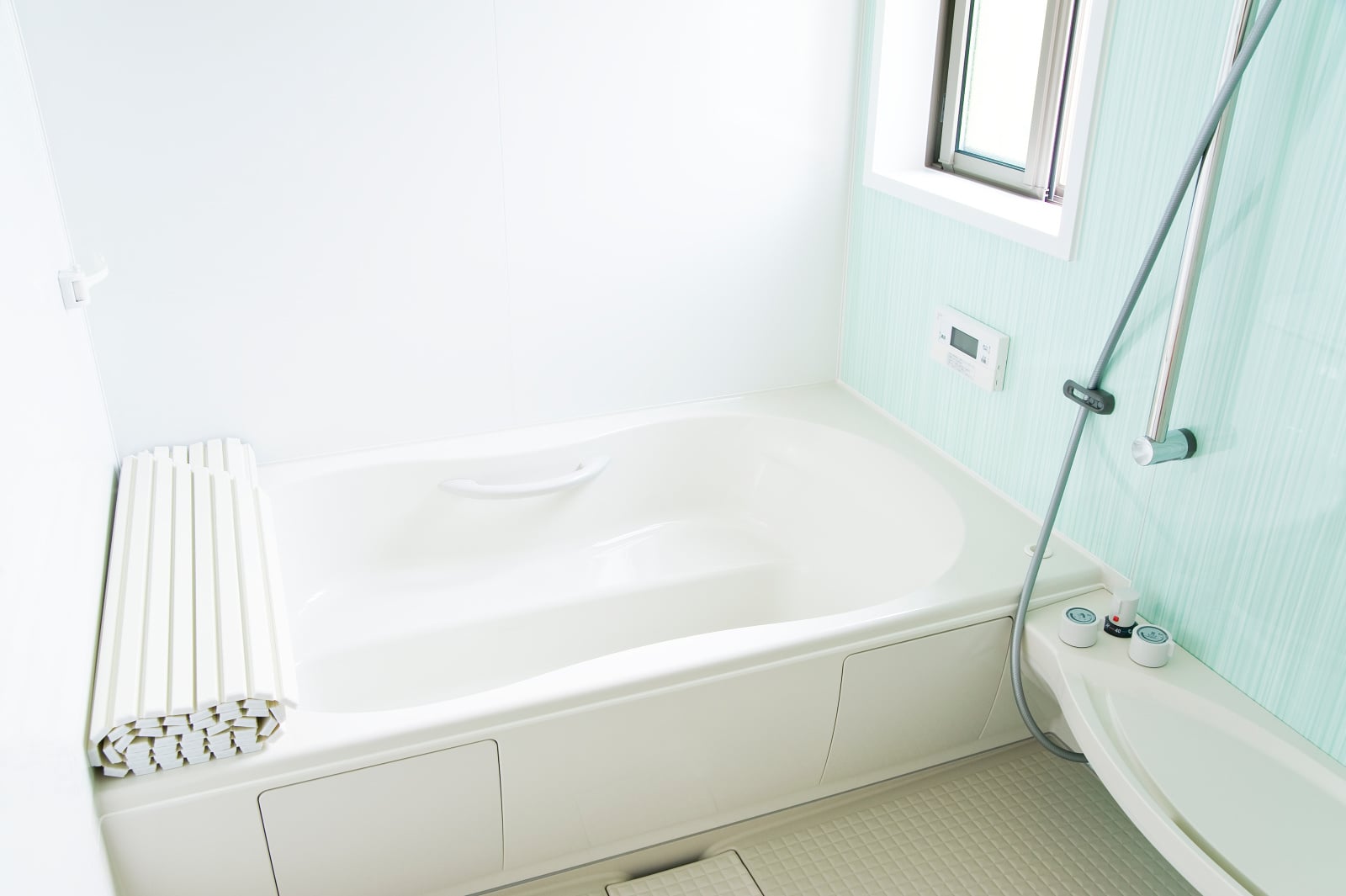 カビキラーを使ってはいけない3つのNGな場所「使ってた…」「気を付けます」