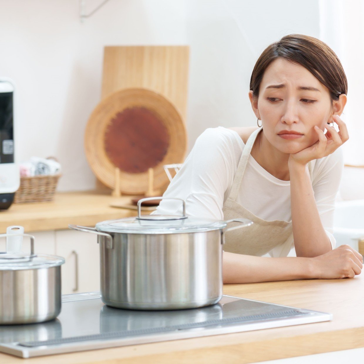  「光熱費が高い人」がキッチンでやりがちな“3つのNG行為”「意識してなかった…」「なるほど！」 