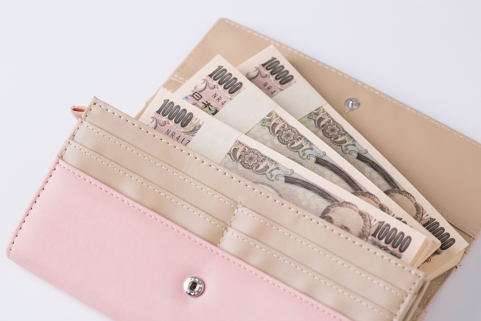 「金運がいい人」の「お財布」の選び方。風水の“2つのポイント”「さっそく買い替えます」