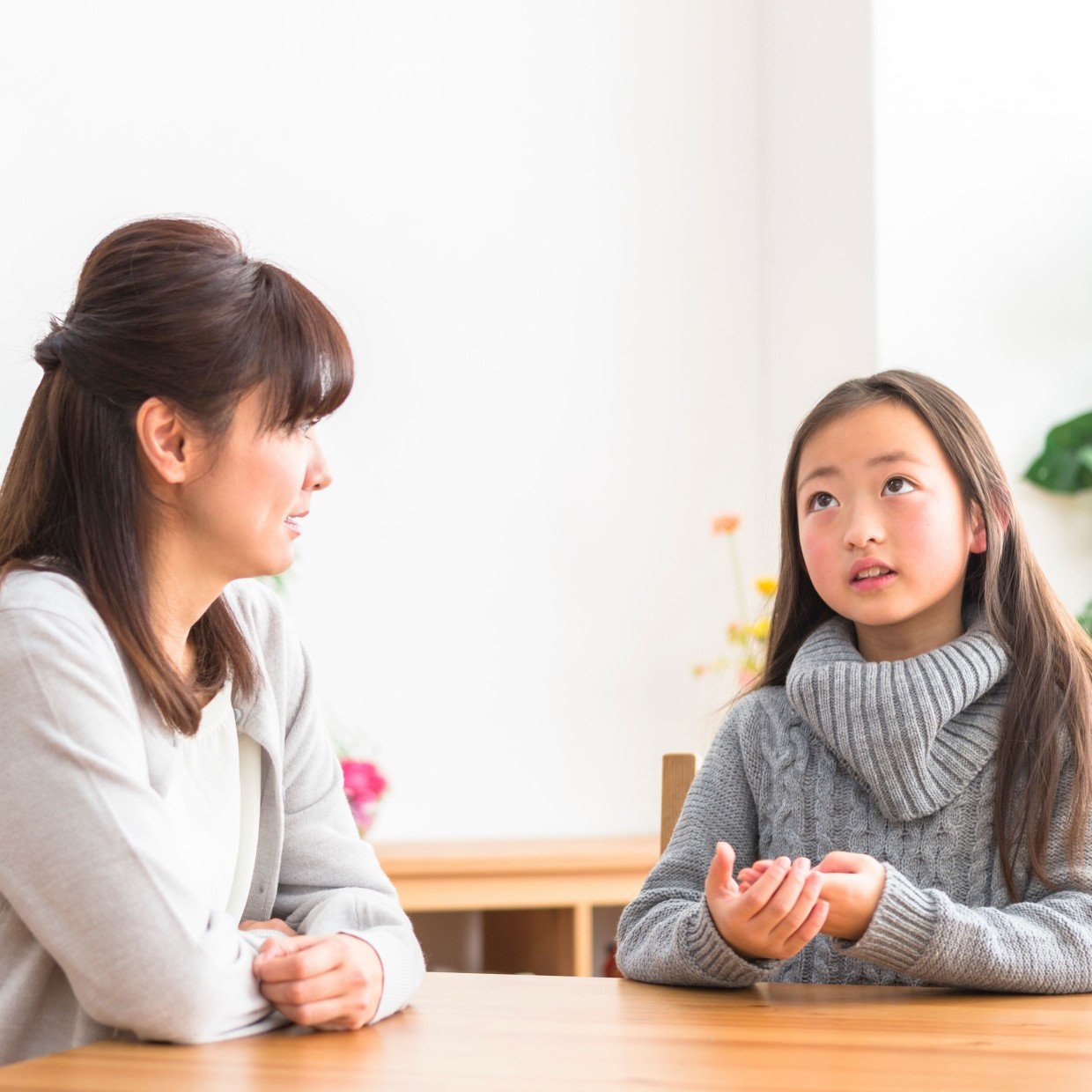  あなたなら同調する？たしなめる？→「子どもの悪口」に対する正しい対応方法 