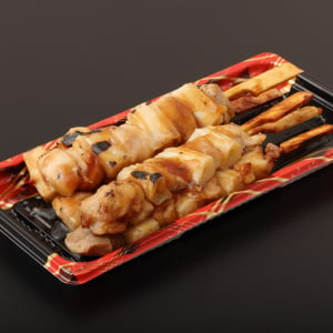 スーパーの「焼き鳥」が断然おいしくなる“温め直し方”→「ワンランク上のおいしさ」「ジューシー！」